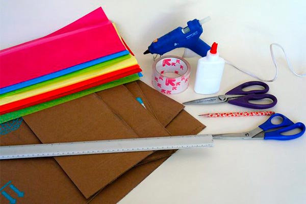 MATERIALES